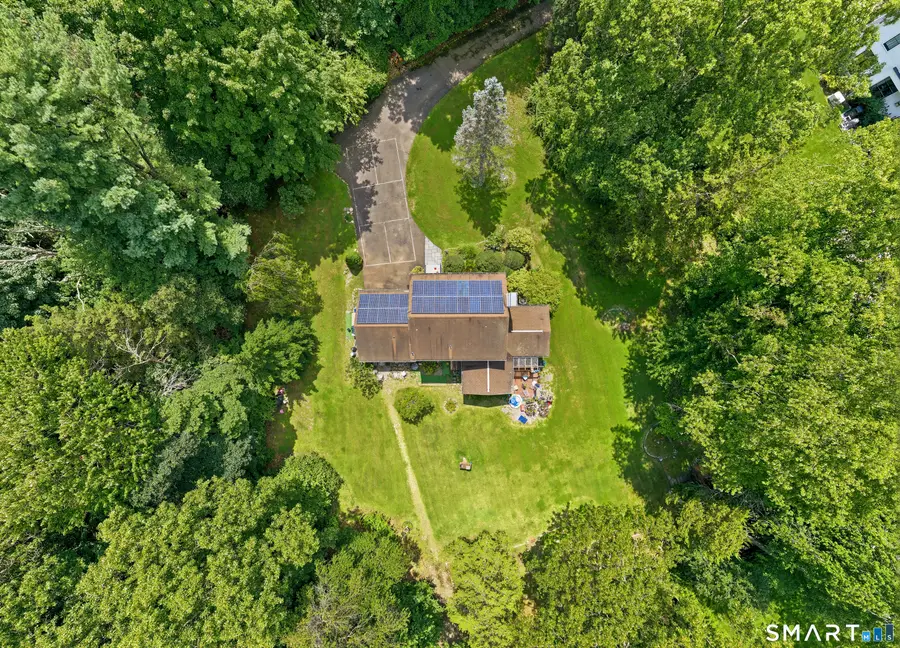 4 Grist Mill Lane, Westport, CT 06880 - #3