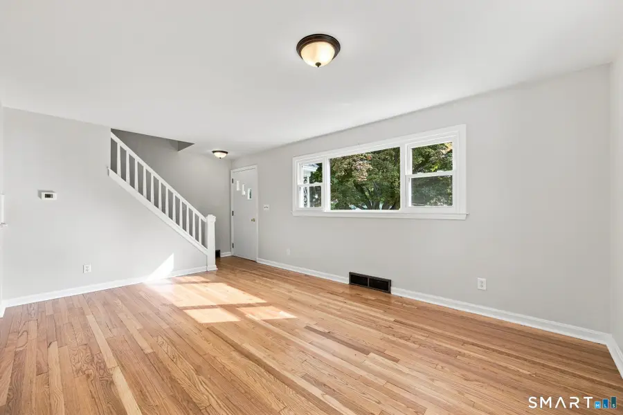 23 Leaf Avenue, Waterbury, CT 06705 - #3