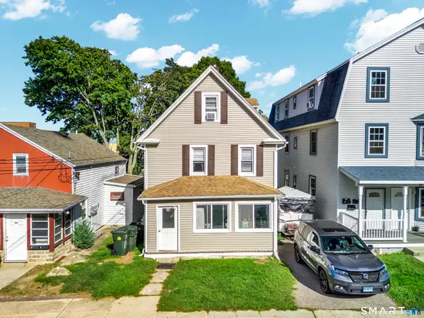 28 Ocean Avenue, New London, CT 06320