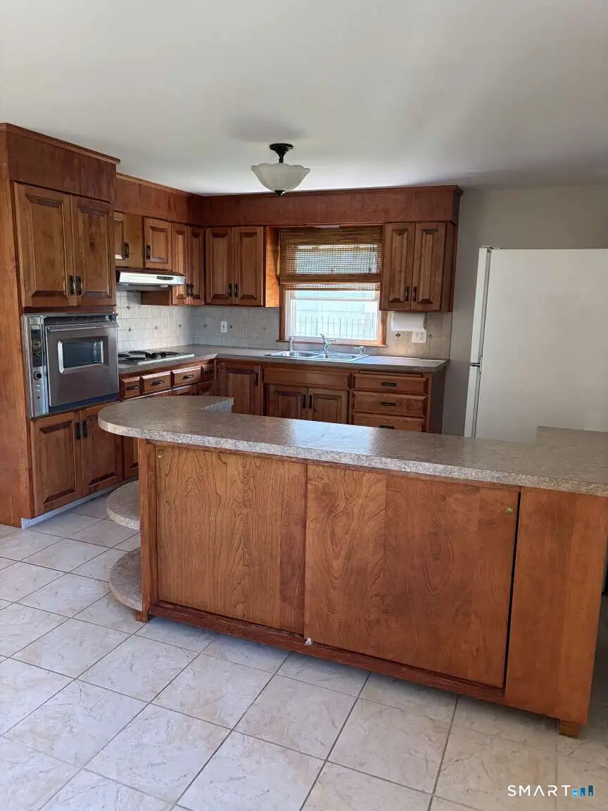 20 Venice Avenue, Waterbury, CT 06708 - #2