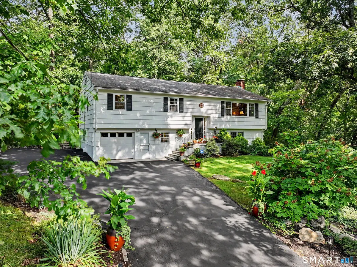 16 Brookhill Lane, Norwalk, CT 06851 - #1