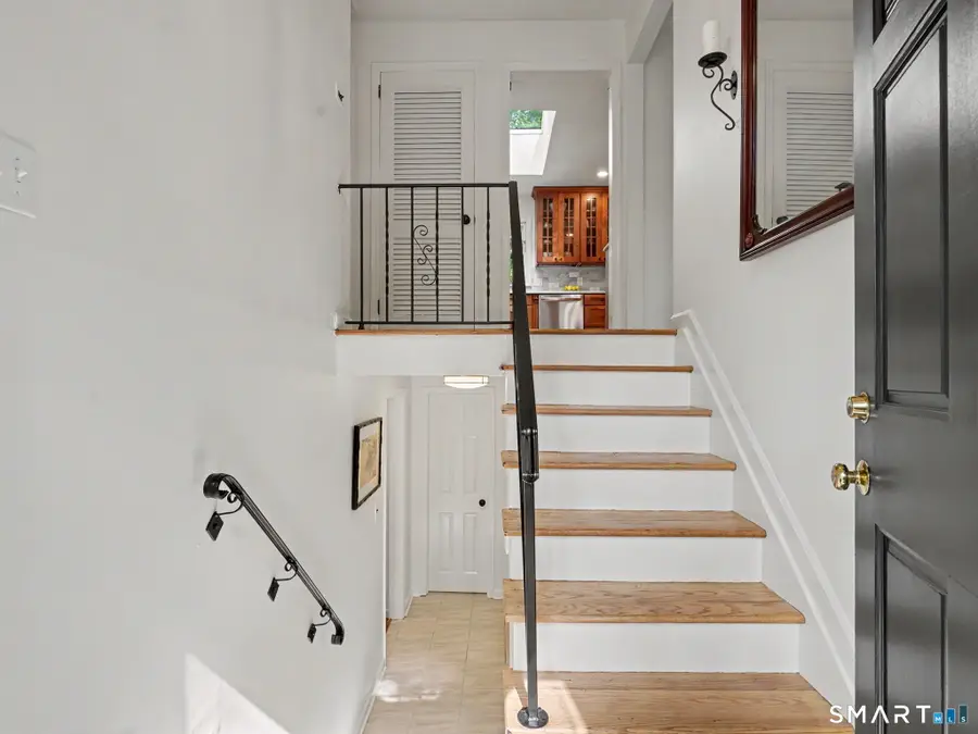 16 Brookhill Lane, Norwalk, CT 06851 - #2