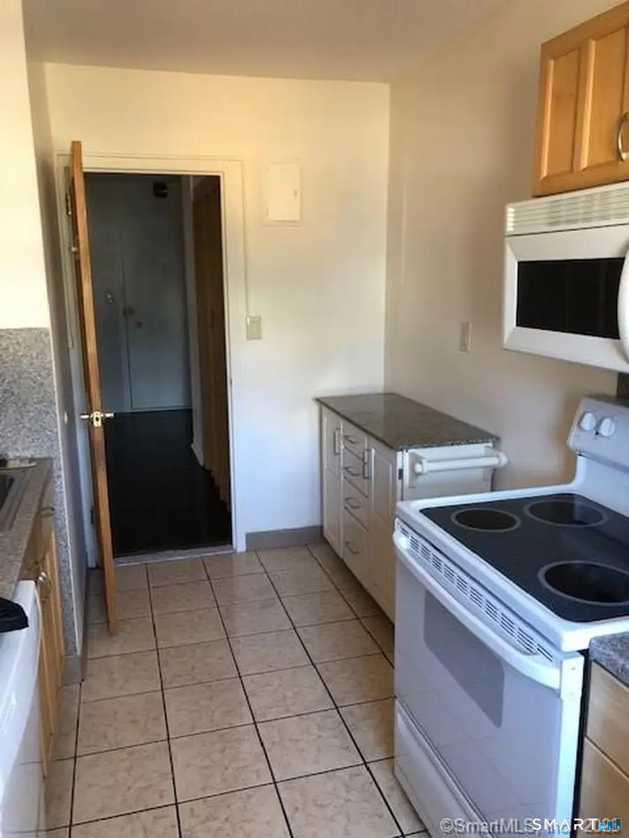 80 Cartright Street #2K, Bridgeport, CT 06604 - #3