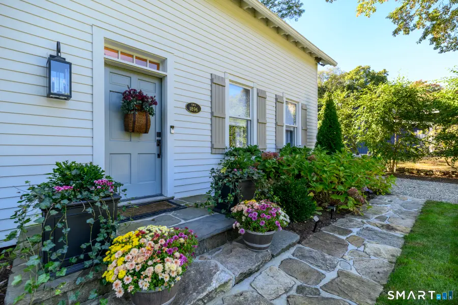 14 Stanton Drive, Stamford, CT 06902 - #3