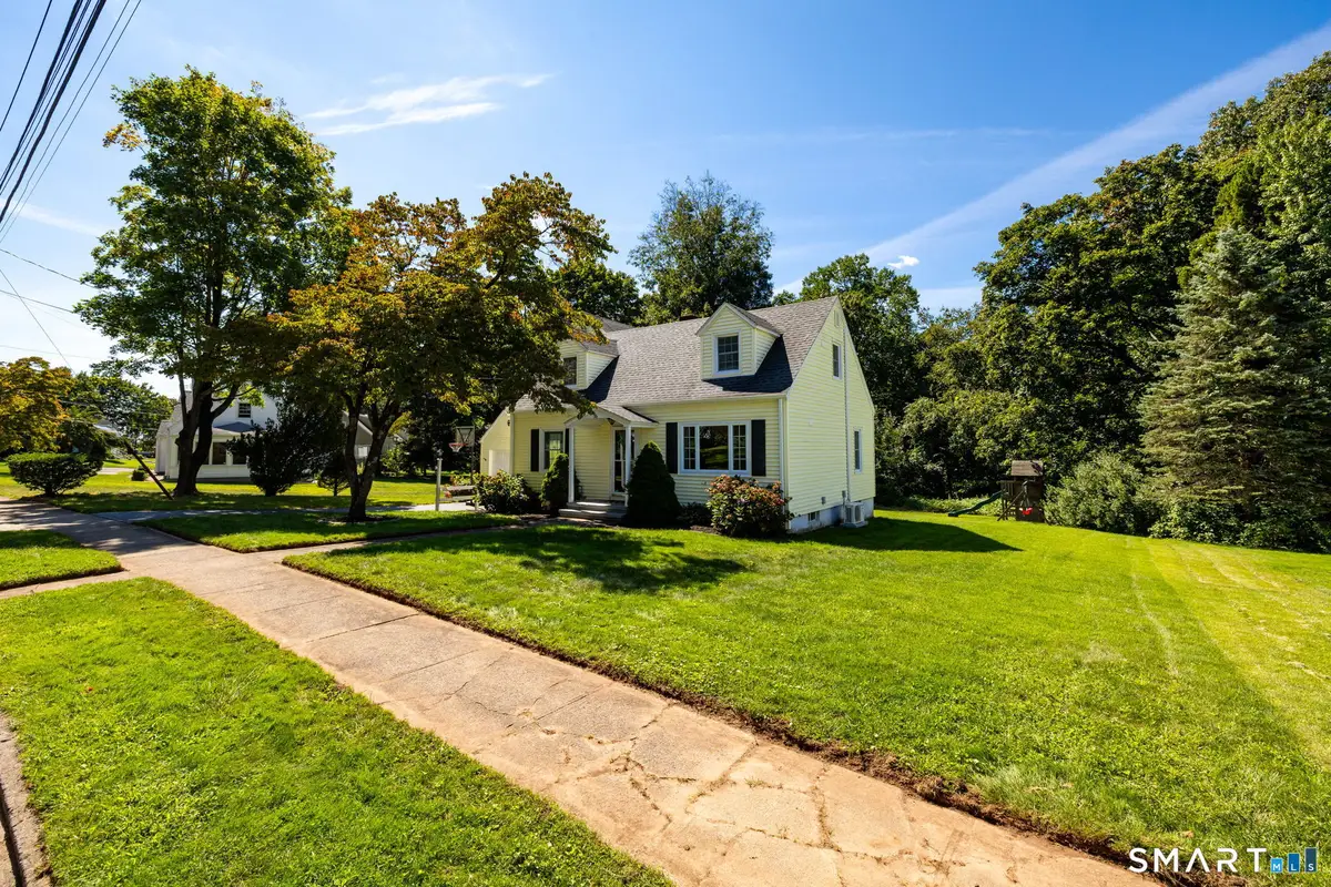 16 Dorrance Place, Hamden, CT 06518 - #1