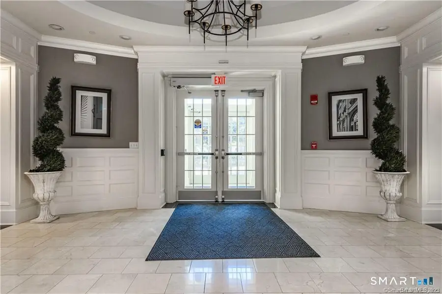 85 Memorial Road #201, West Hartford, CT 06107 - #3