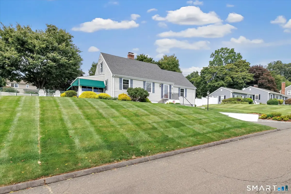 321 Bridgeview Place, Stratford, CT 06614 - #1