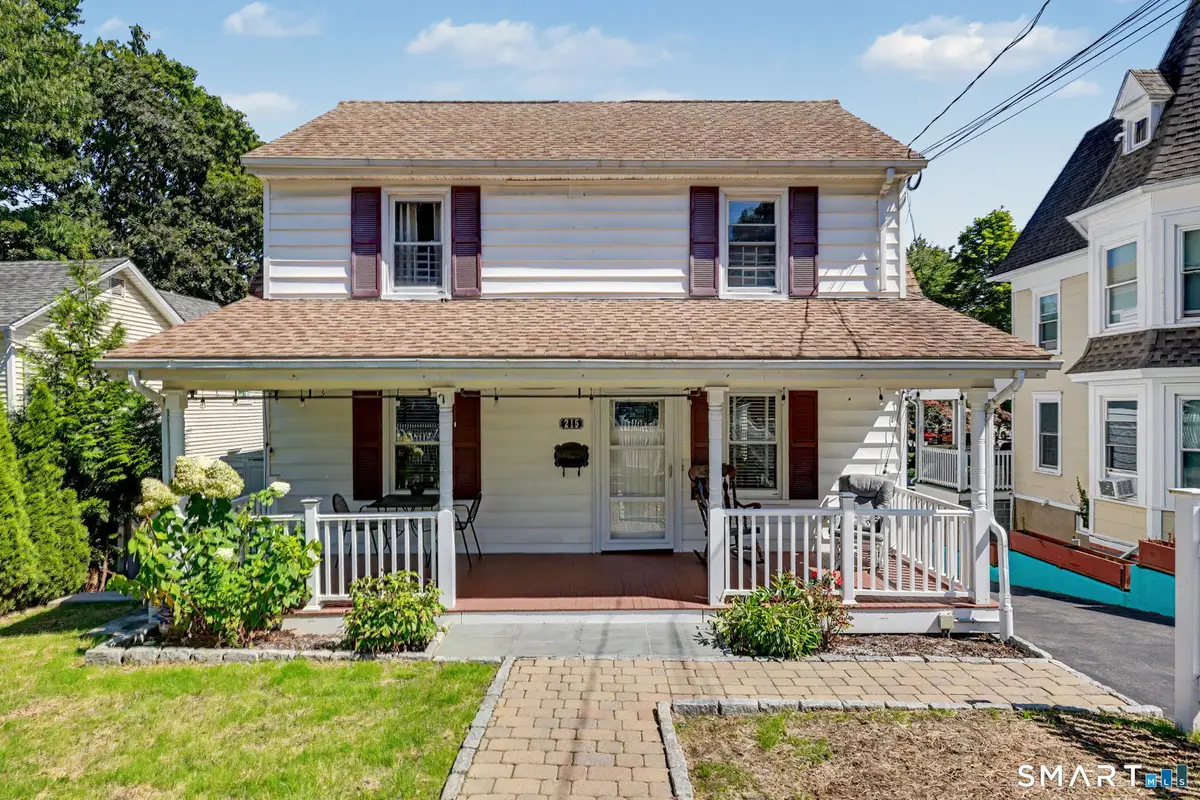 215 Knickerbocker Avenue, Stamford, CT 06907 - #1