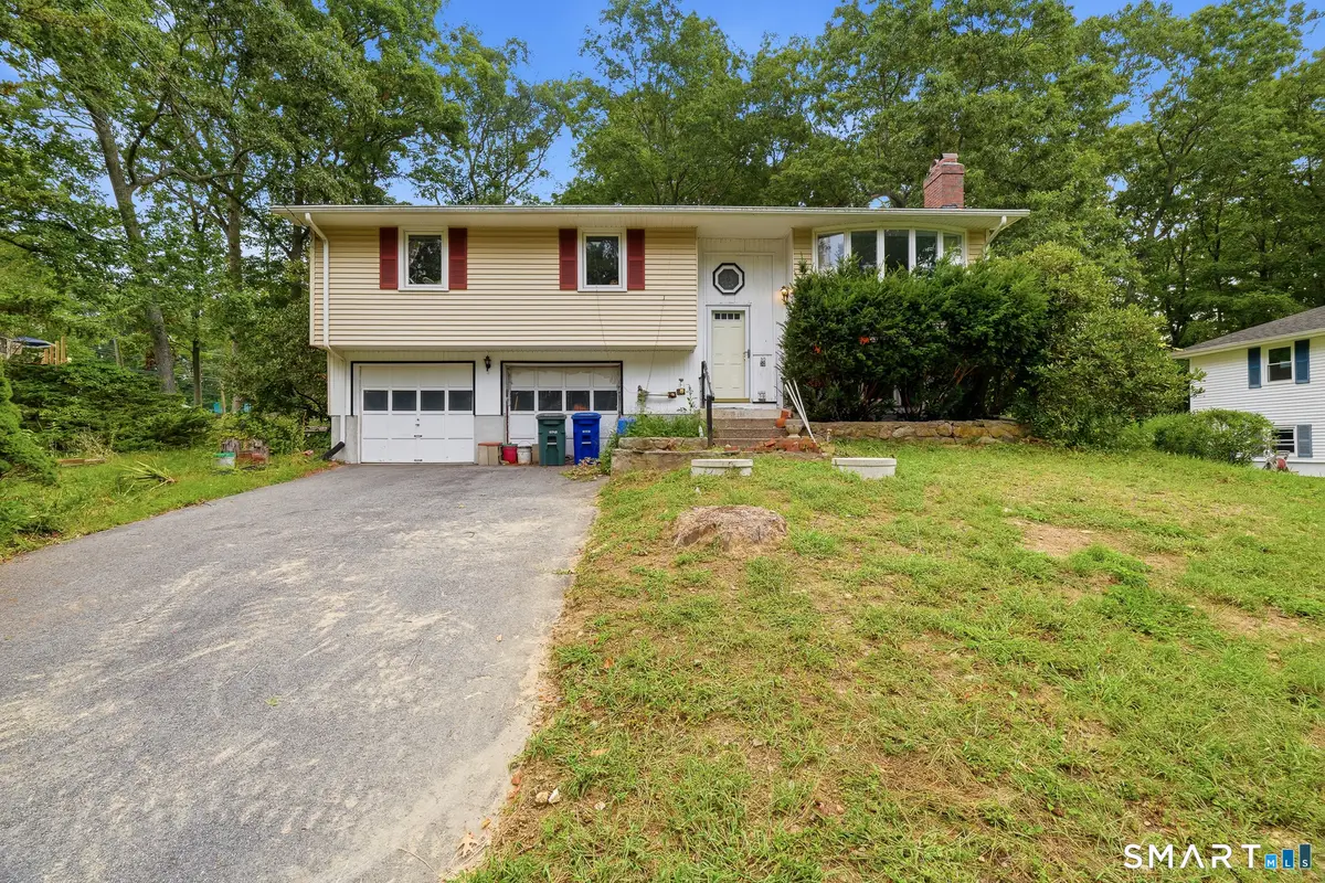 30 Ledgewood Drive, Gales Ferry, CT 06335 - #1