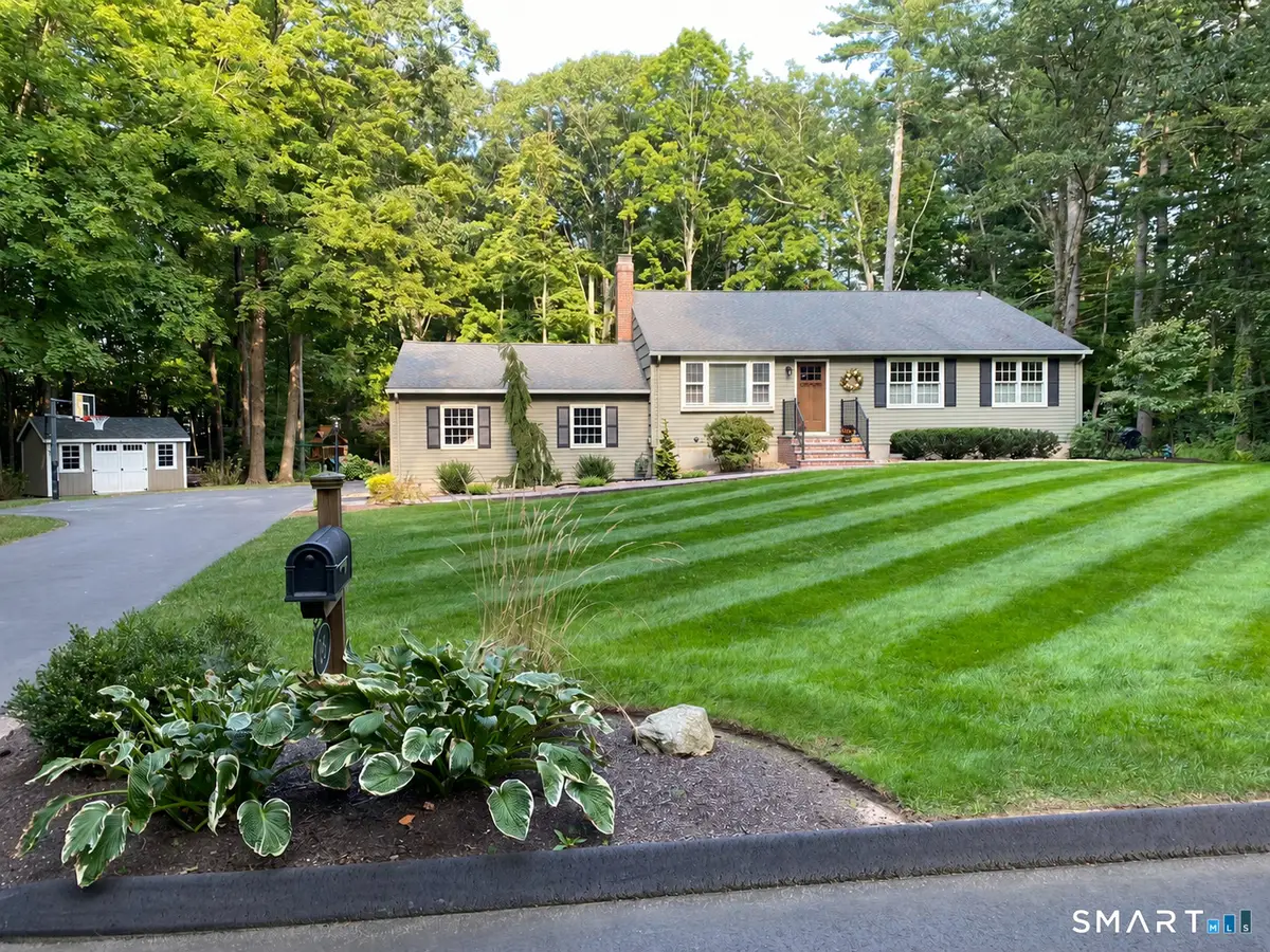 26 Minister Brook Drive, Simsbury, CT 06070 - #1