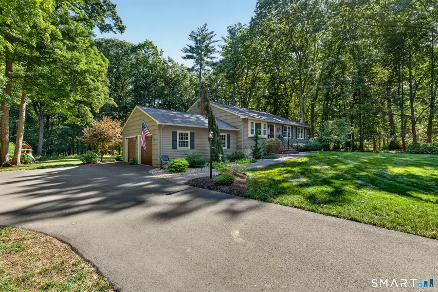 26 Minister Brook Drive, Simsbury, CT 06070 - #3