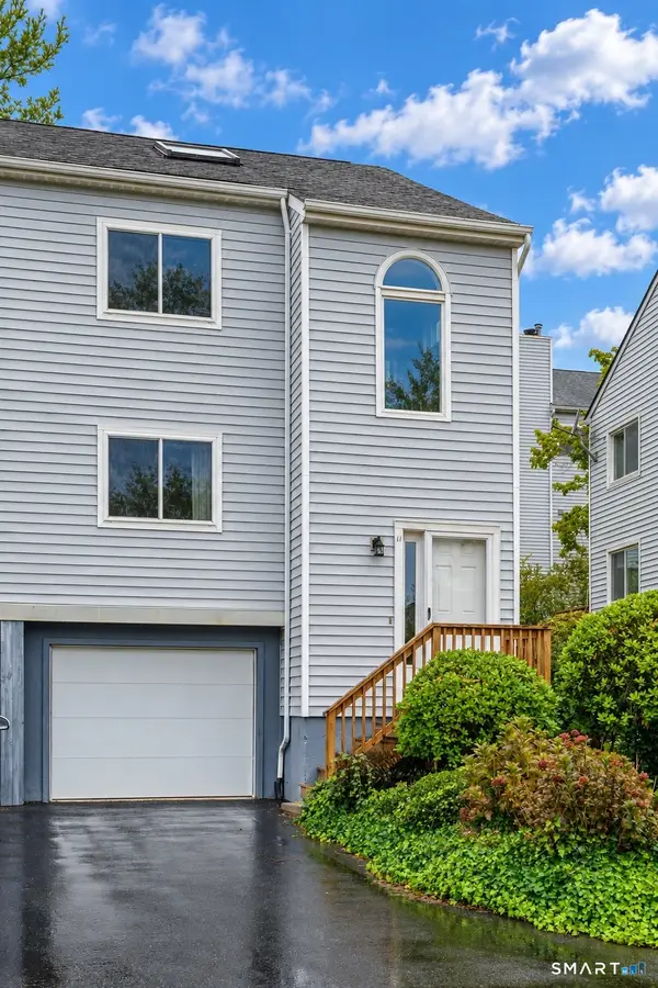 11 Wynwood Drive #11, Cromwell, CT 06416