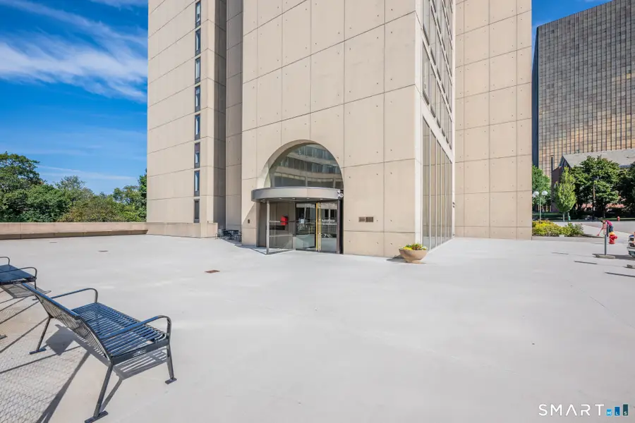 1 Gold Street #9D, Hartford, CT 06103 - #3