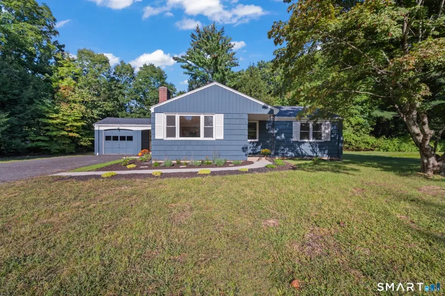 4 Woodcliff Drive, Granby, CT 06035 - #2