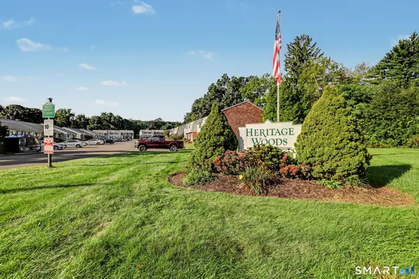 18 Heritage Woods #18, Wallingford, CT 06492