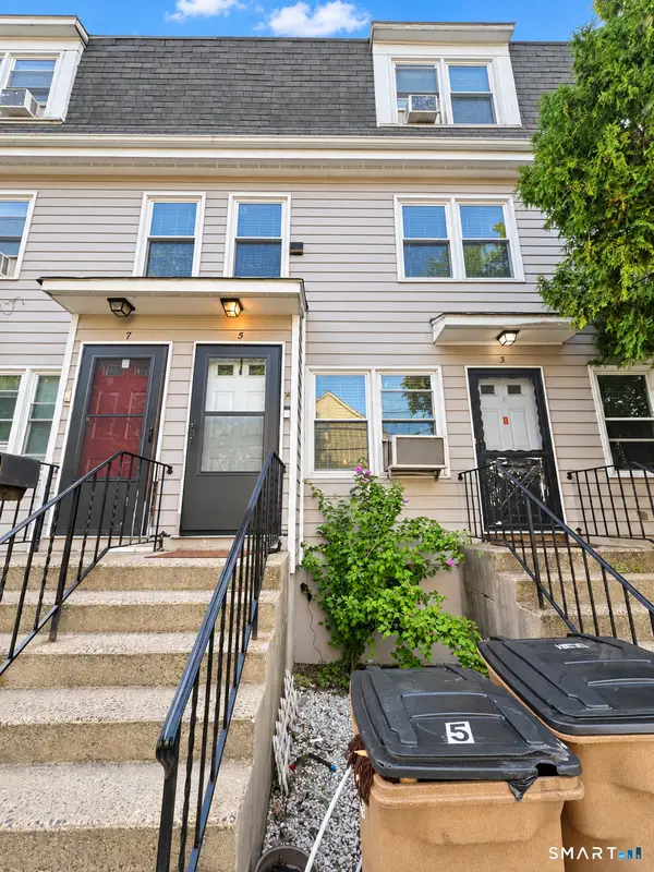 5 Brown Avenue #5, Stamford, CT 06902