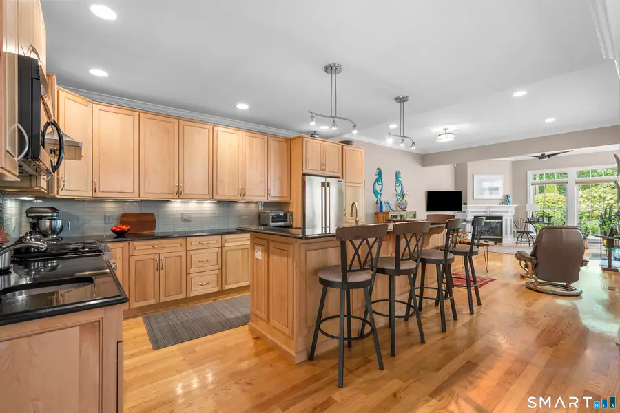 122 North Fair Street #3, Guilford, CT 06437 - #3