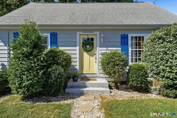 71 New London Road, Groton, CT 06340