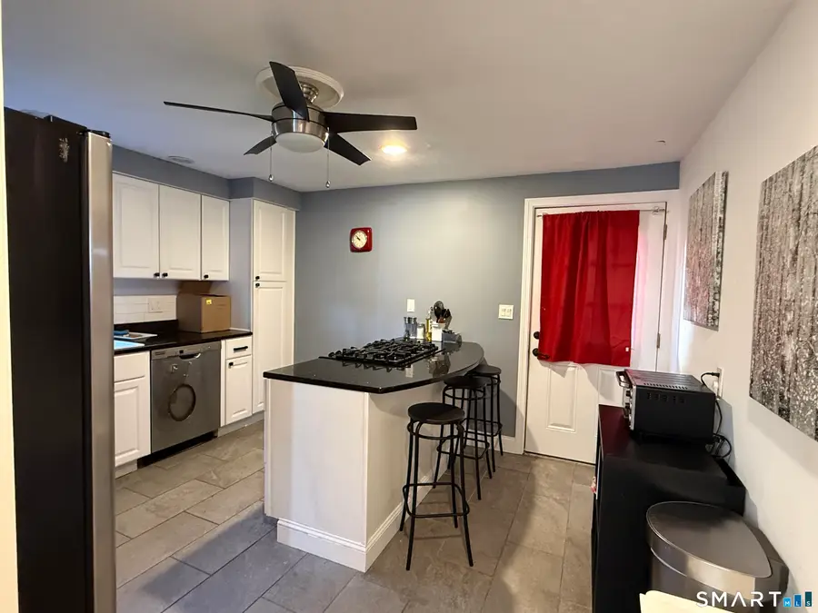 106 Greenhill Terrace, New Haven, CT 06515 - #3