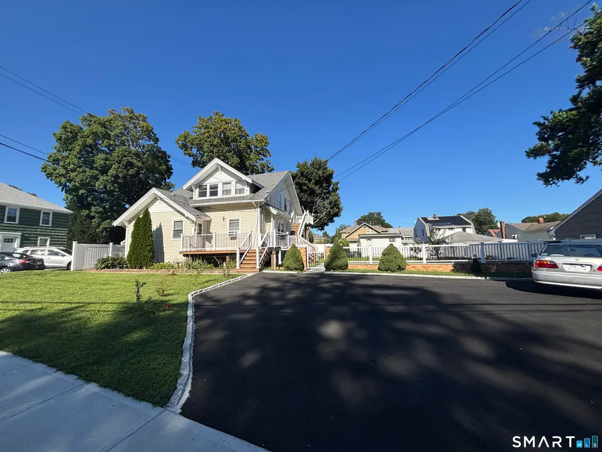 16-18 Hayes Drive, Milford, CT 06460 - #1