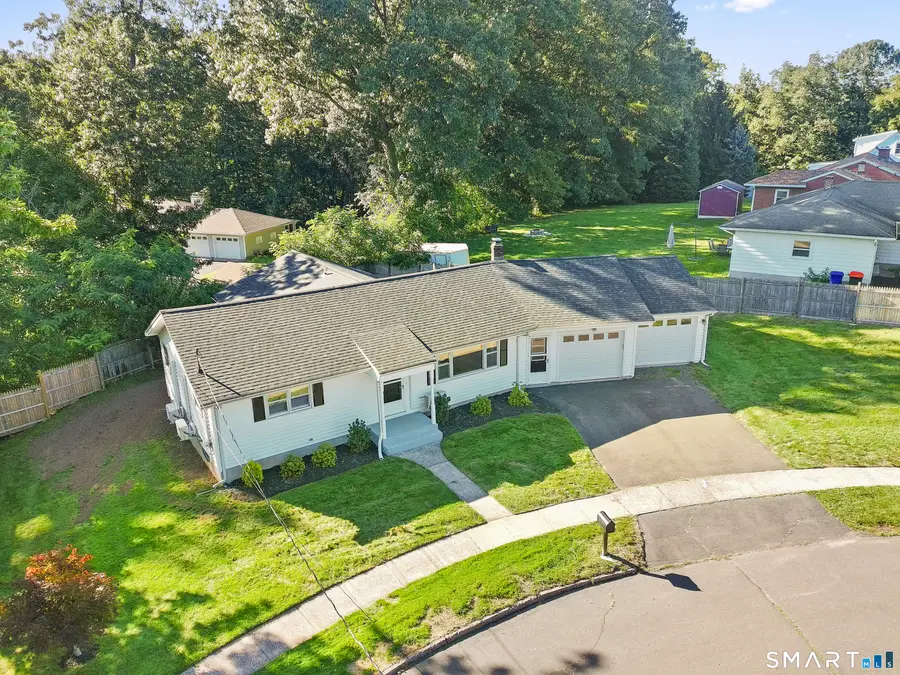 5 Walnut Lane, Wallingford, CT 06492 - #2