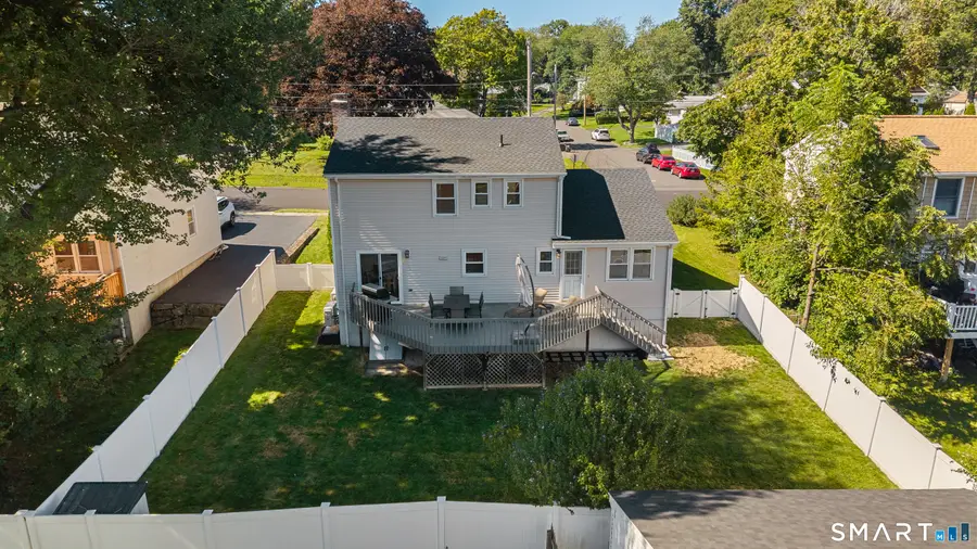 47 Old Stratfield Road, Fairfield, CT 06825 - #3