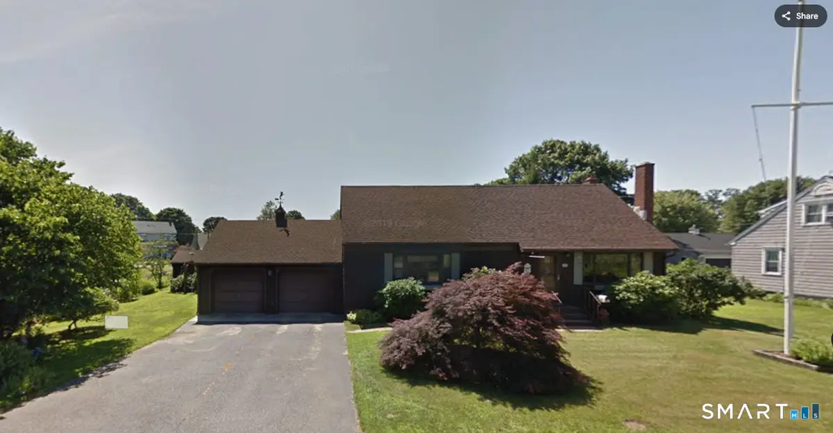 559 Oak Bluff Avenue, Stratford, CT 06615 - #1