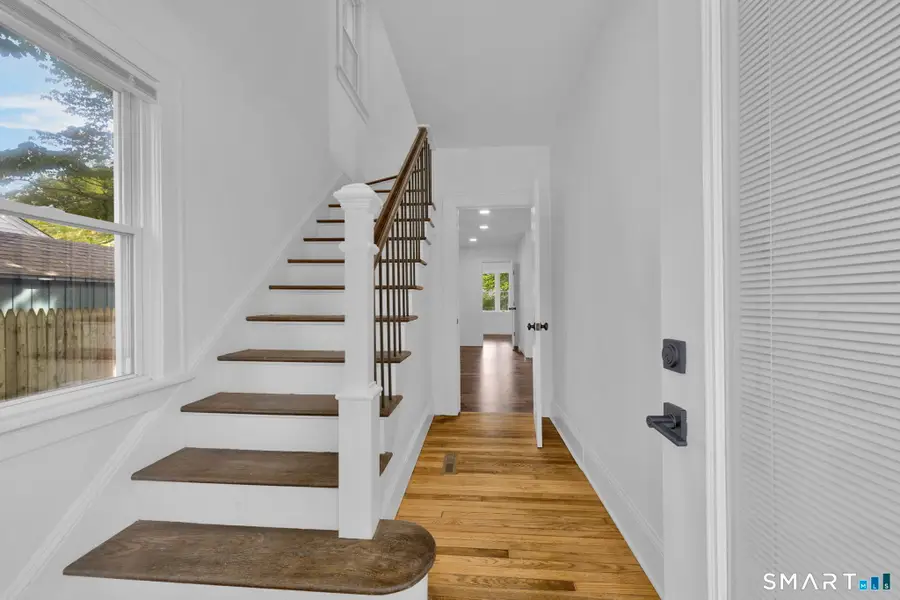 6 Henry Street, Bethel, CT 06801 - #2