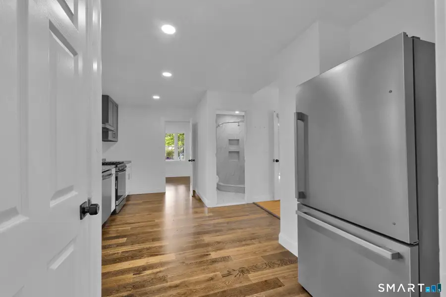 6 Henry Street, Bethel, CT 06801 - #3