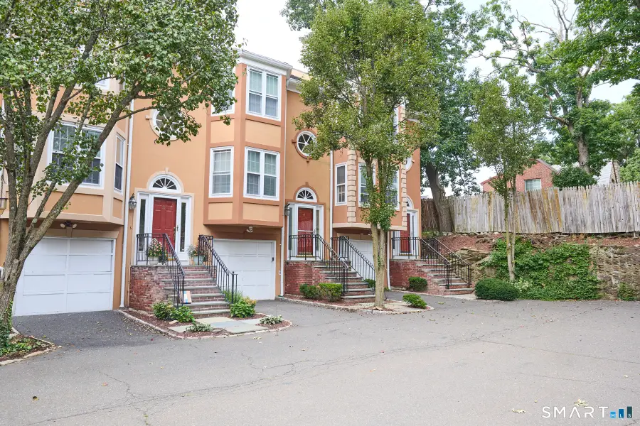 2675 Park Avenue #5, Bridgeport, CT 06604 - #2