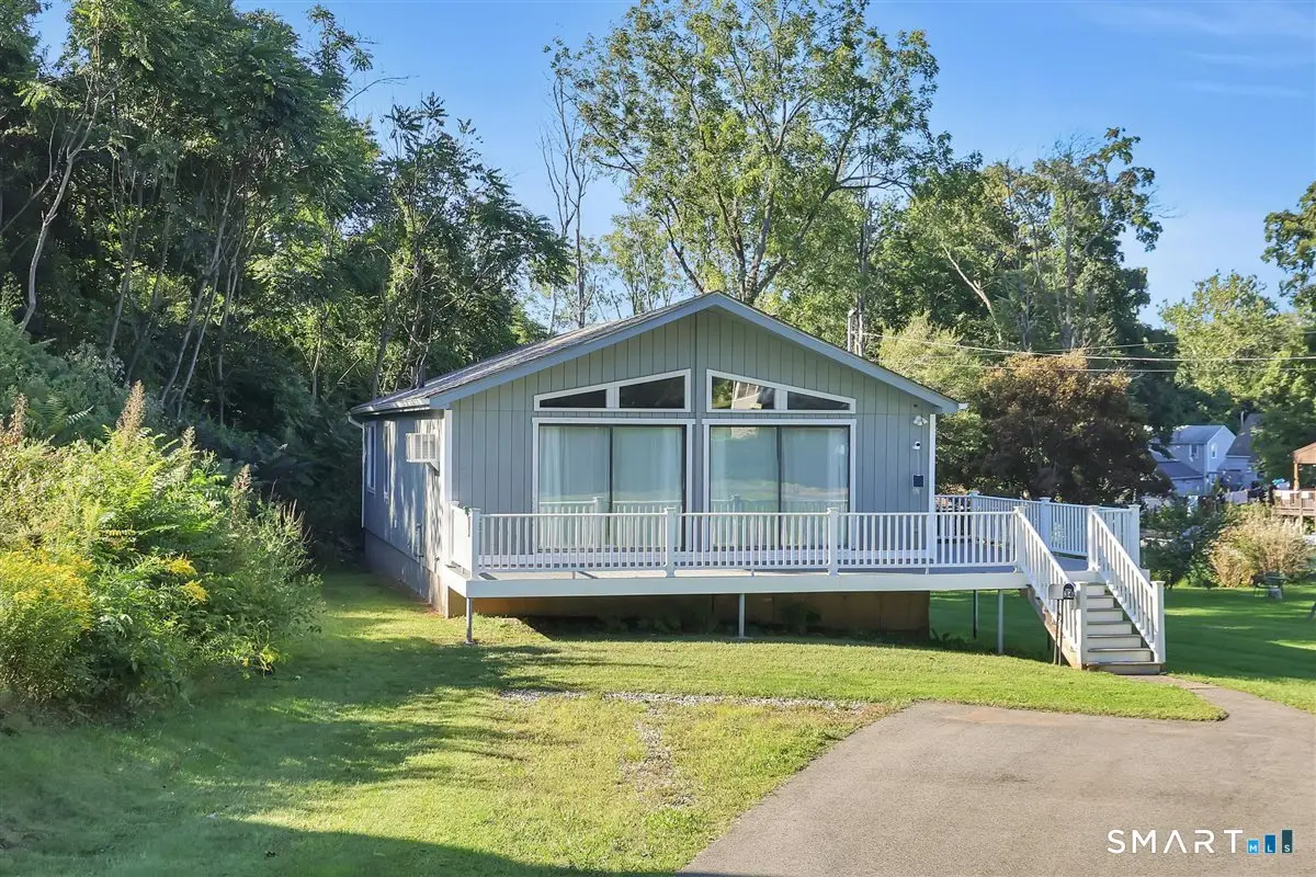 34 Middlesex Ave Extension, Portland, CT 06480 - #1