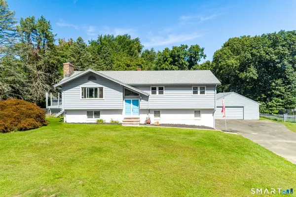 8 Smith Haven Drive, Seymour, CT 06483