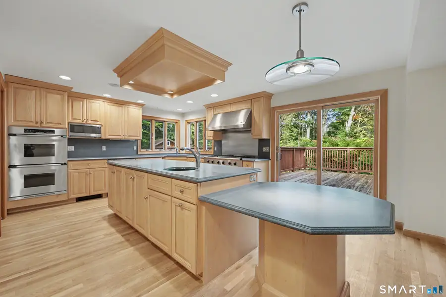 97 Wampus Way, Fairfield, CT 06825 - #3