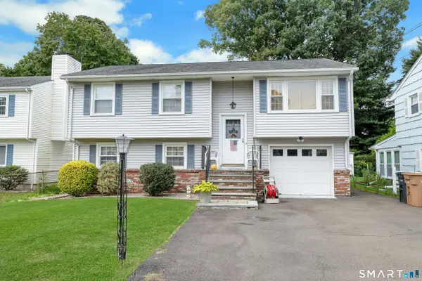 14 Hilltop Avenue, Stamford, CT 06907