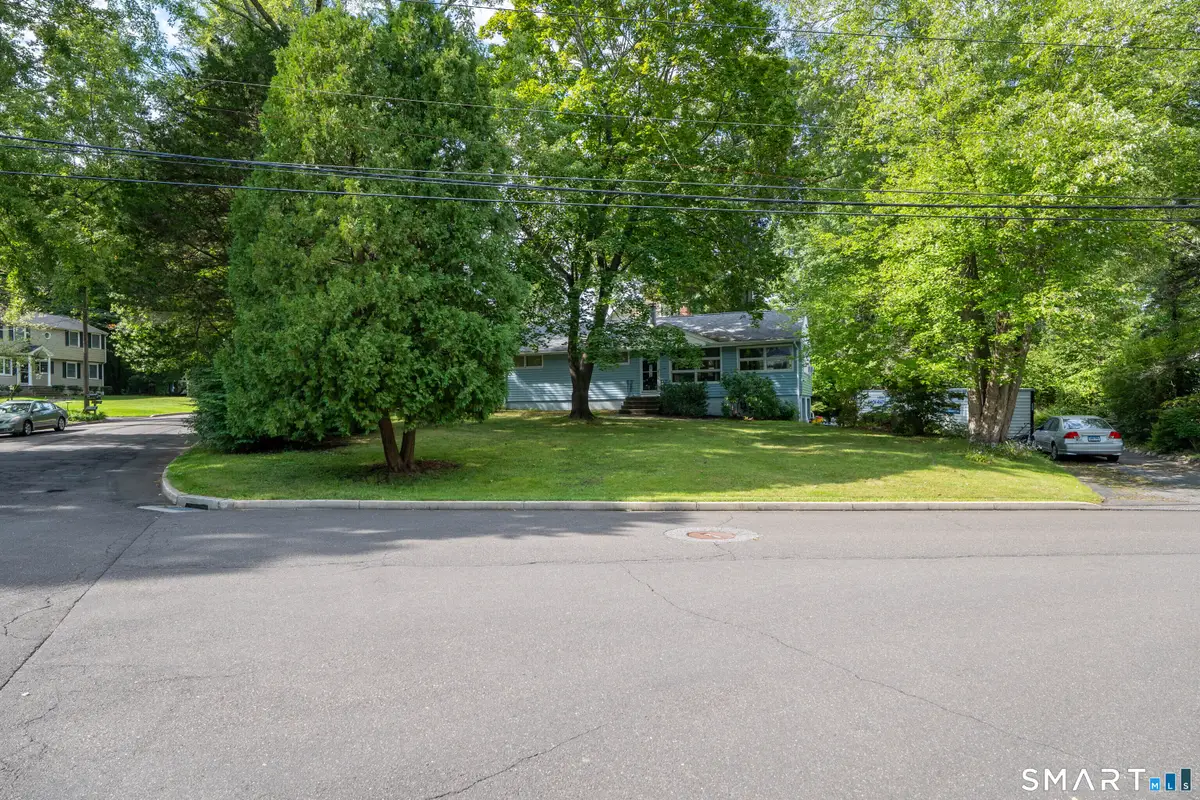 102 Glen Ridge Road, Fairfield, CT 06825 - #1