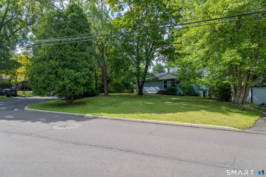 102 Glen Ridge Road, Fairfield, CT 06825 - #2