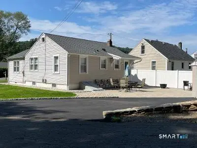 2 Edgehill Terrace, Seymour, CT 06484