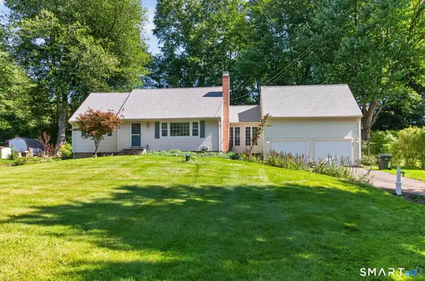 5 Pennywhistle Road, East Granby, CT 06026