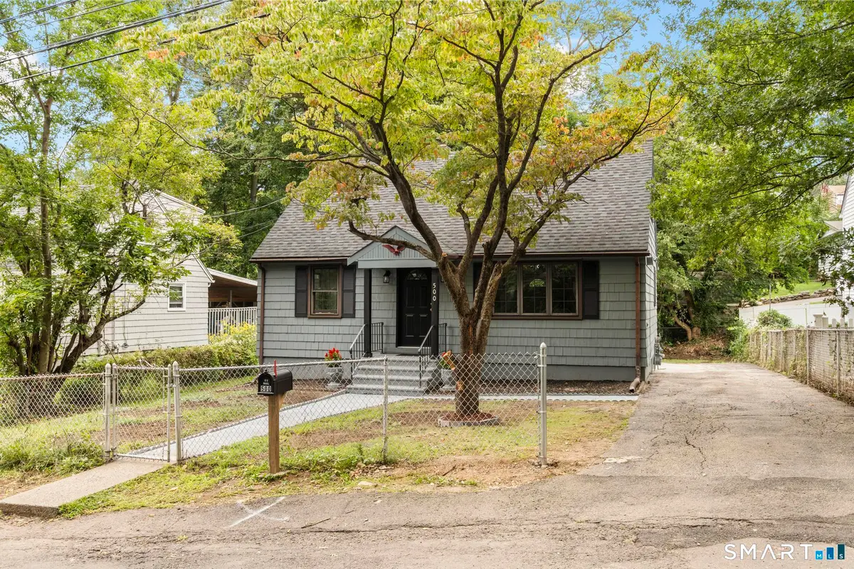 500 Woodlawn Ave Extension, Bridgeport, CT 06606 - #1