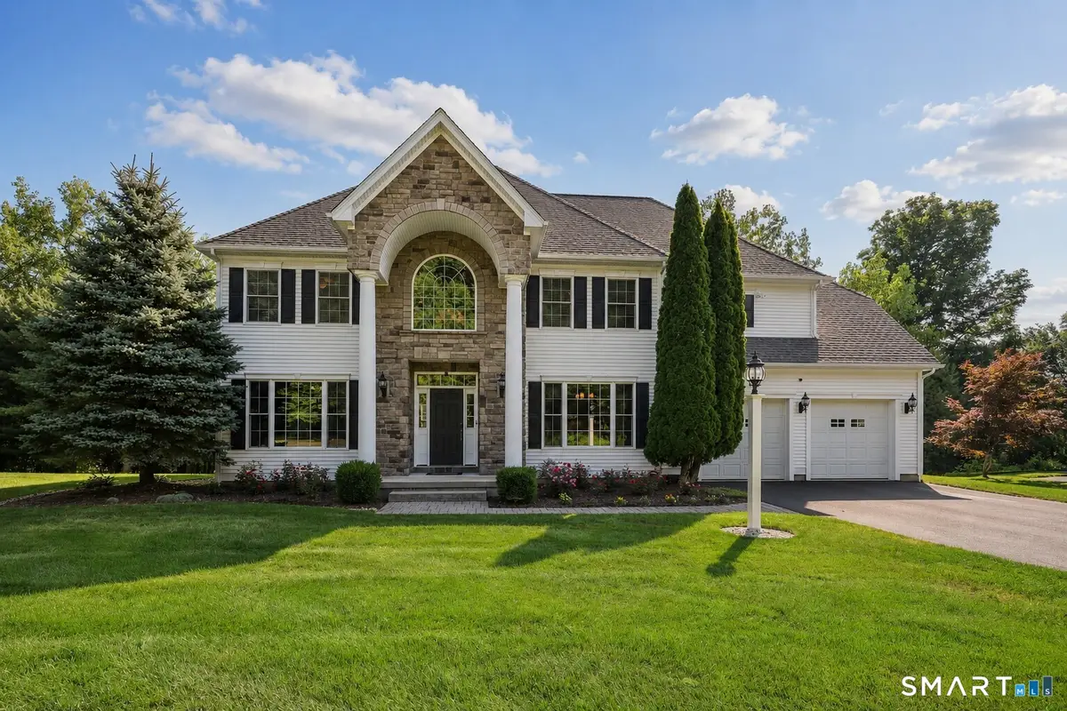 26 Hendrickson Lane, Unionville, CT 06085 - #1