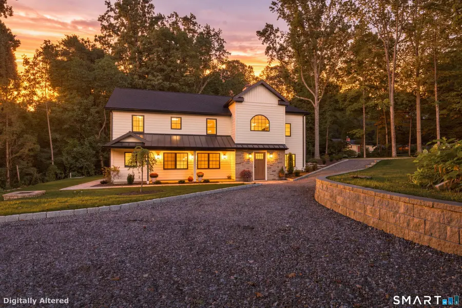 9 Bradley Lane, Newtown, CT 06482 - #3