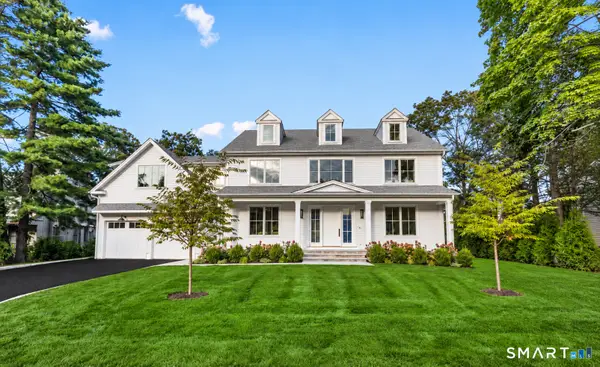 24 Oak Grove Place, New Canaan, CT 06840