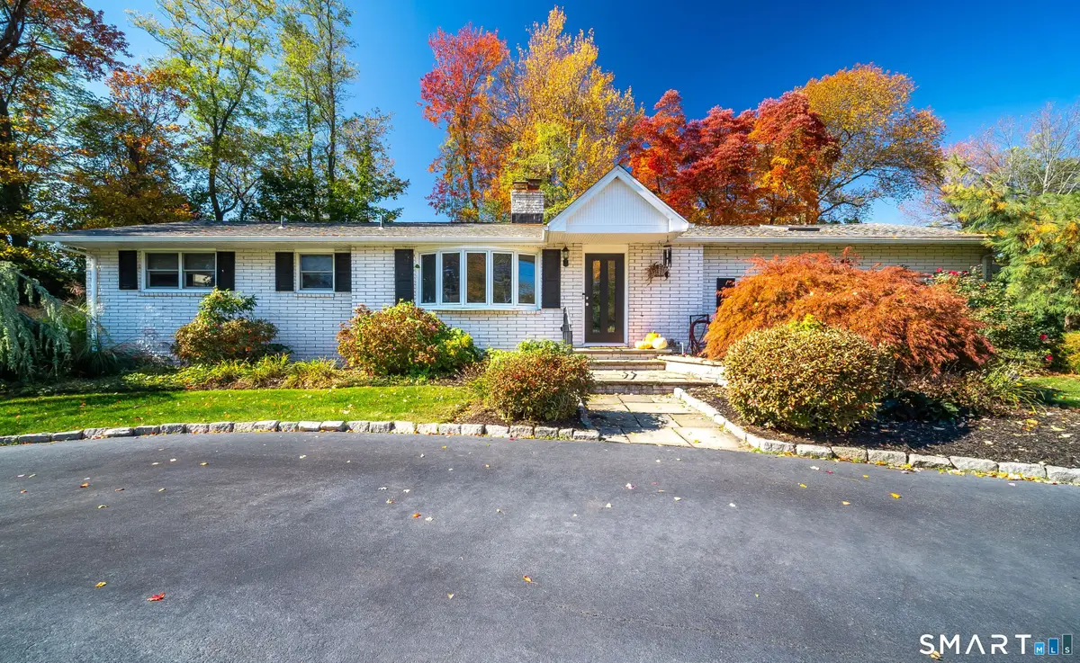 22 Valley Brook Lane, North Haven, CT 06473 - #1