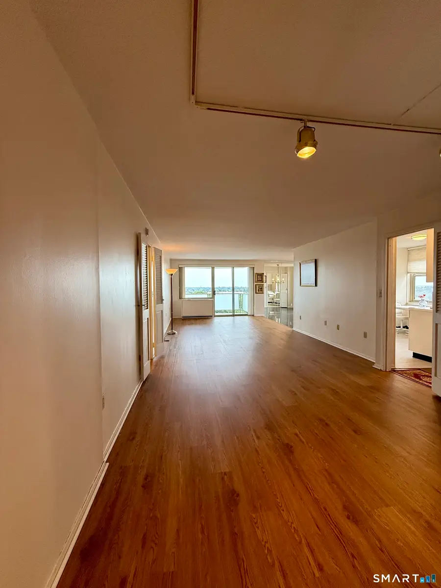 1 Strawberry Hill Court #10H, Stamford, CT 06902 - #3