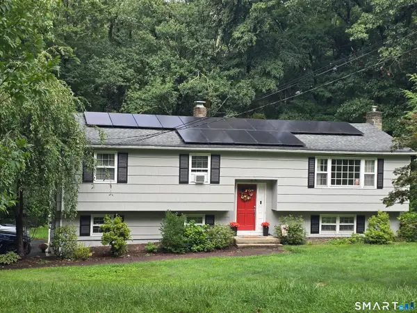 4 Partridge Lane, Newtown, CT 06470