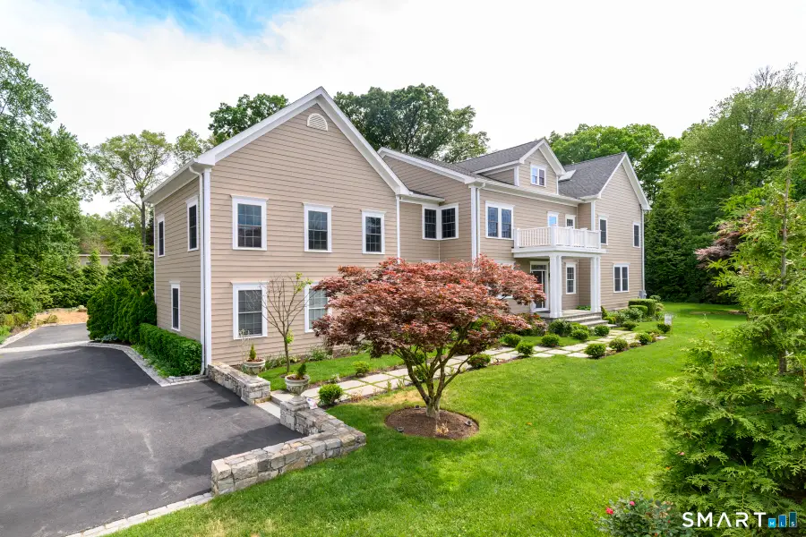 354 Oaklawn Avenue, Stamford, CT 06905 - #3