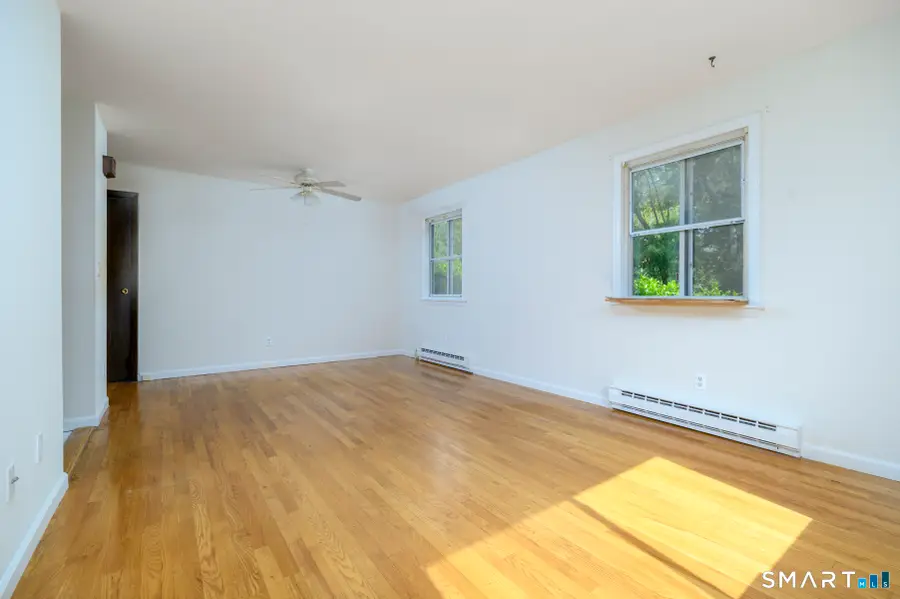 40 Cerretta Street #13D, Stamford, CT 06907 - #3