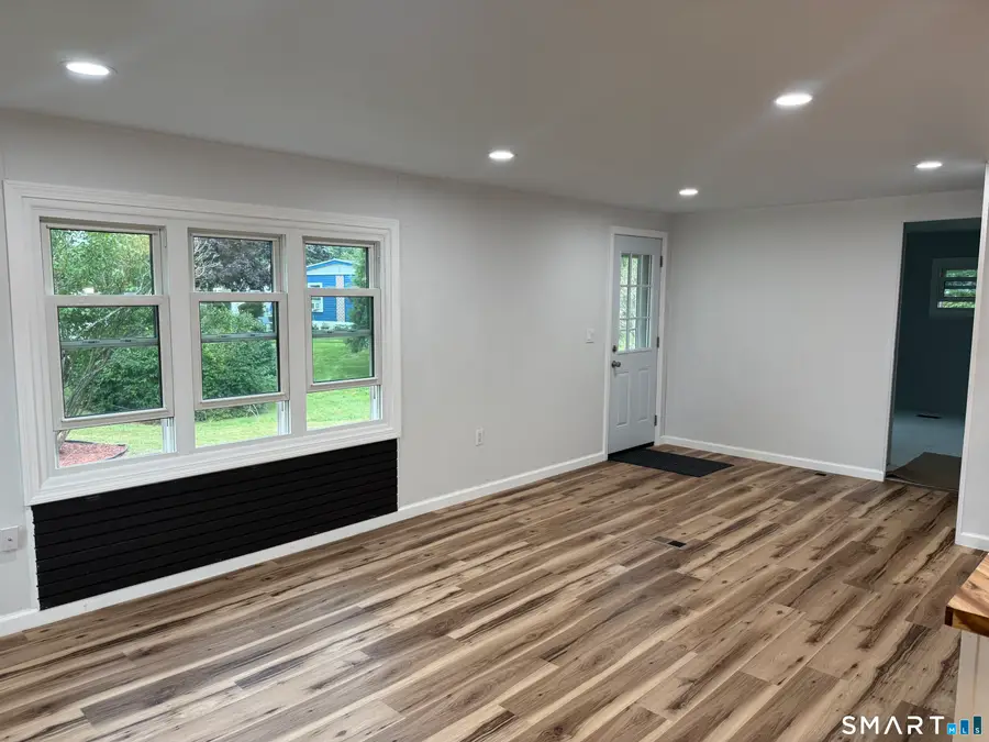 14 Redstone Street, Southington, CT 06489 - #3