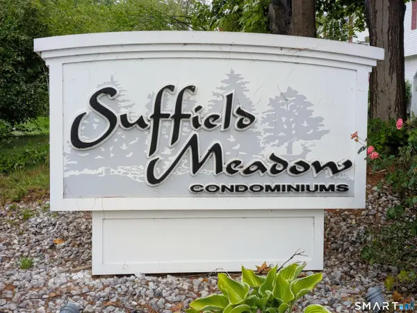 56 Suffield Meadow Drive #56, Suffield, CT 06078