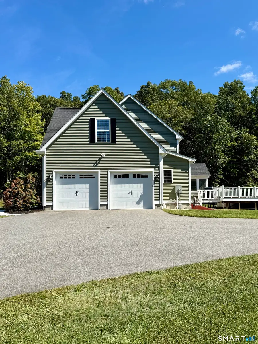 26 Fox Hollow Drive, Oakdale, CT 06370 - #2